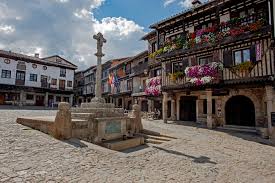 PEÑA DE FRANCIA, LA ALBERCA Y PARQUE NATURAL DE LAS BATUECAS